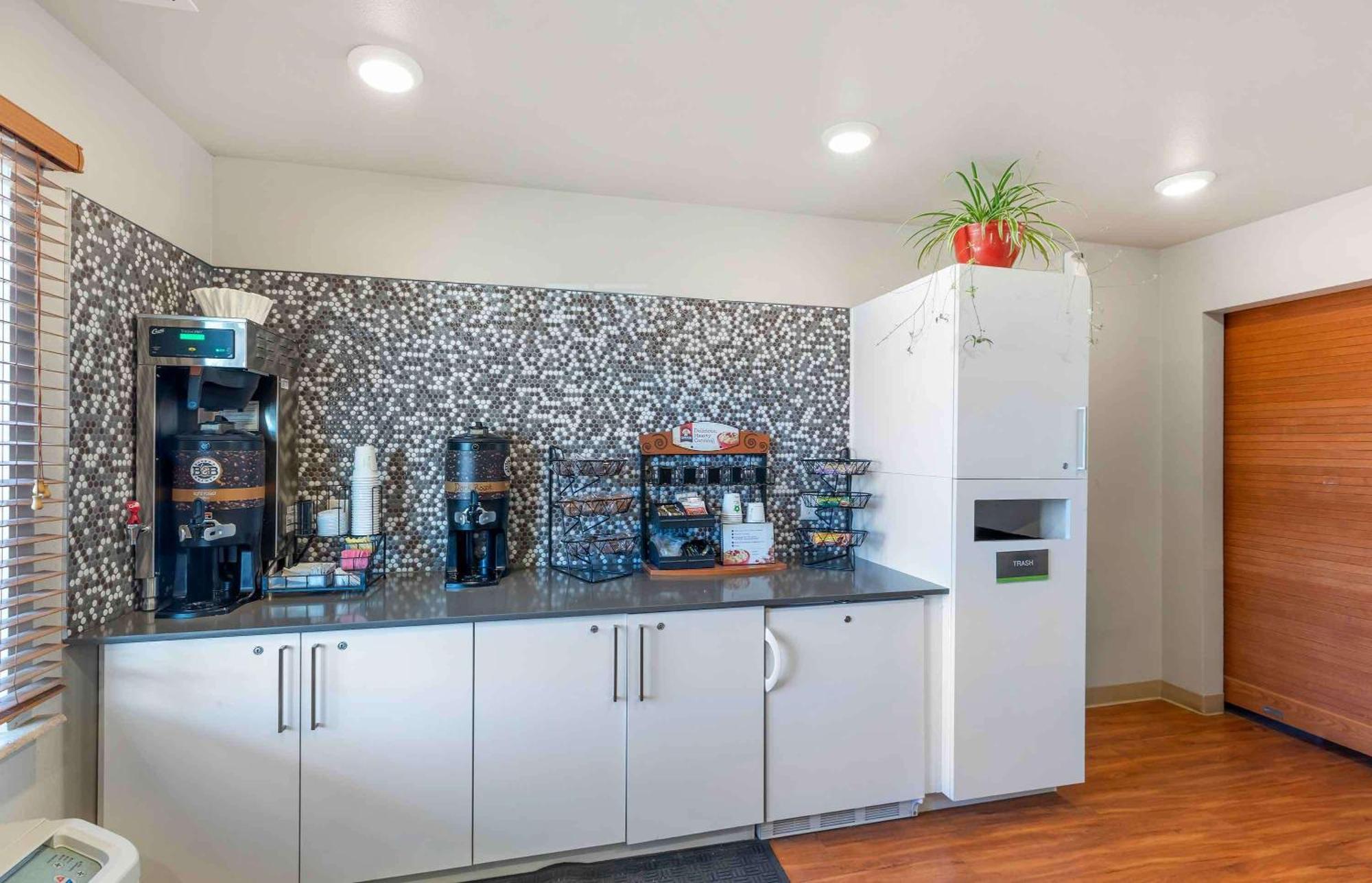 Extended Stay America Suites - Denver - Airport Aurora Εξωτερικό φωτογραφία